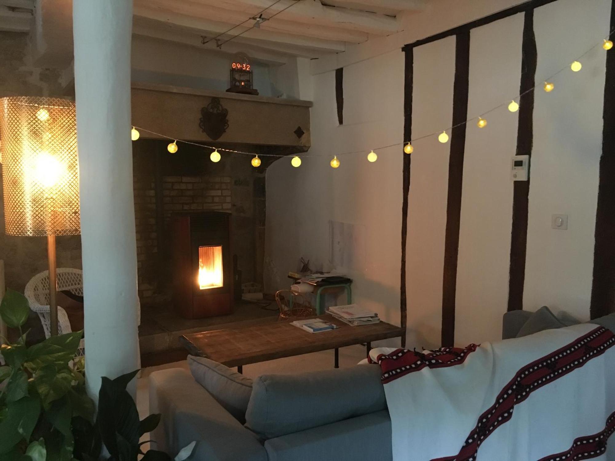 Grande Maison A Semur En Plein Coeur Historique Βίλα Εξωτερικό φωτογραφία