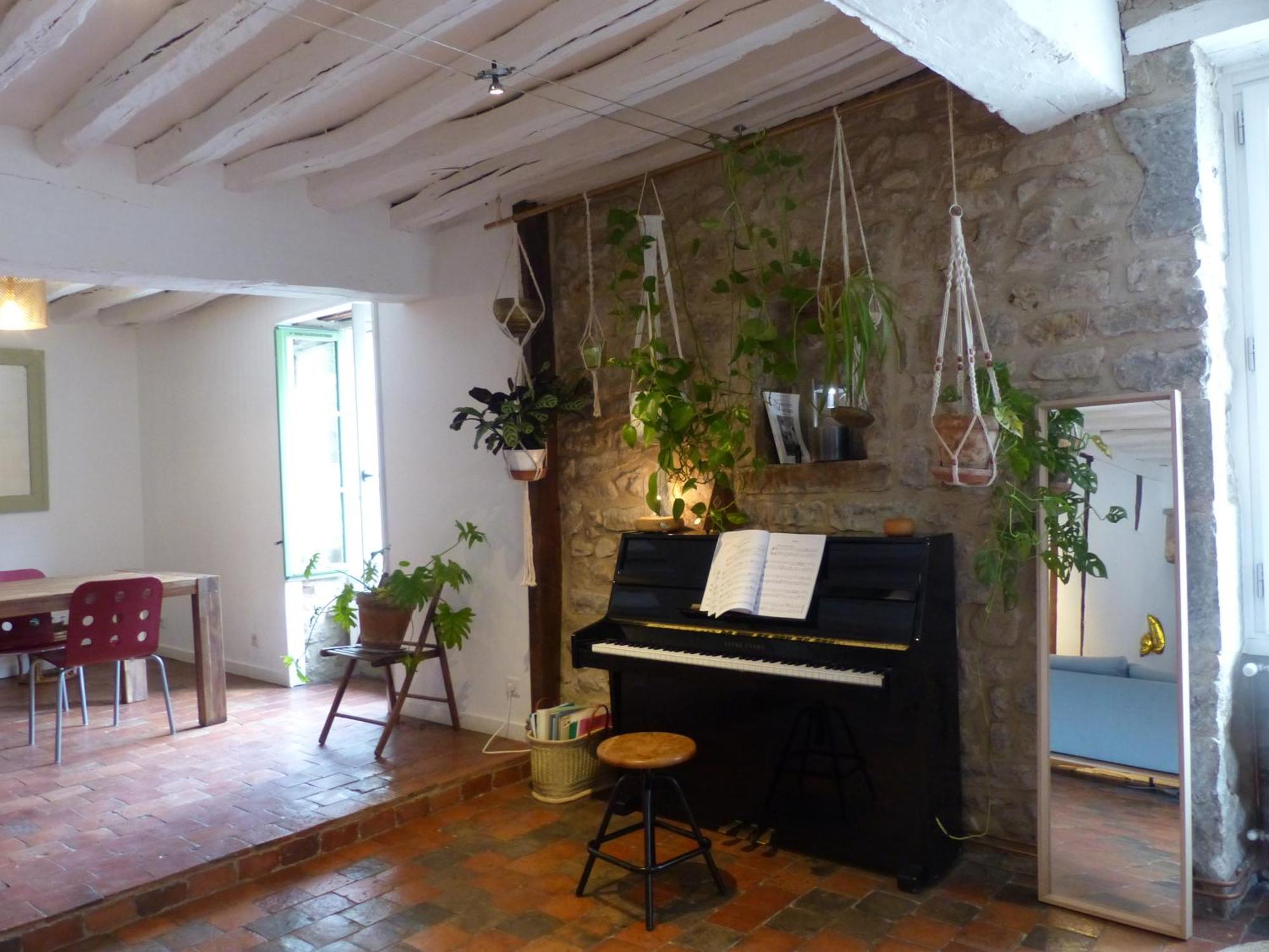 Grande Maison A Semur En Plein Coeur Historique Βίλα Εξωτερικό φωτογραφία